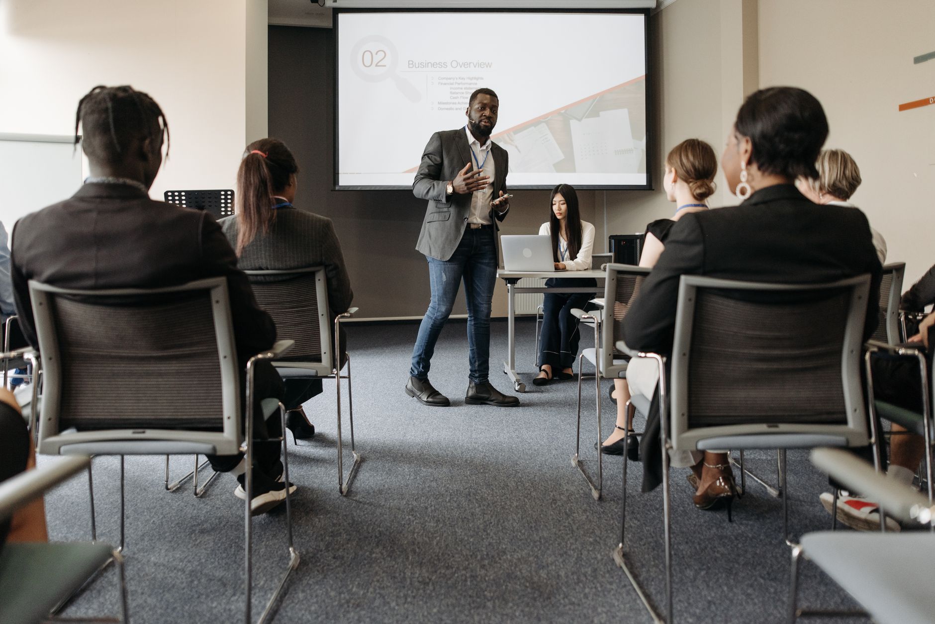 Corporate HR workshop session